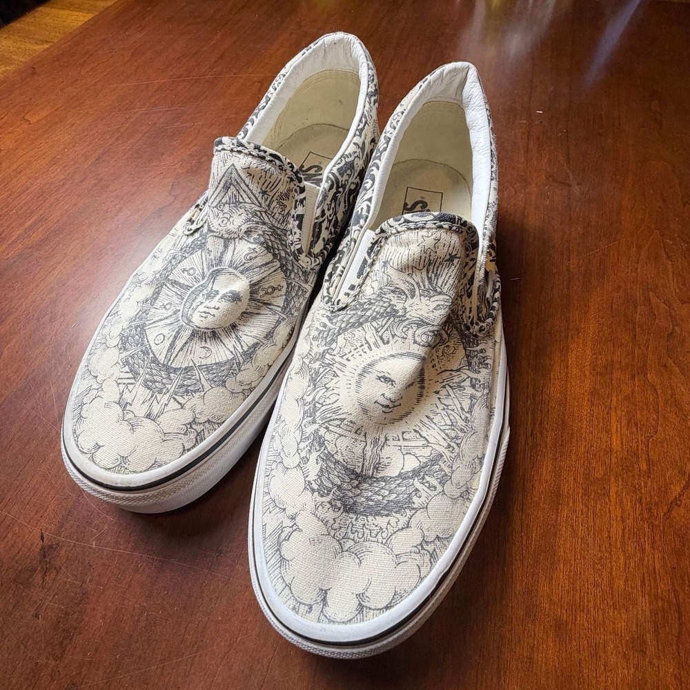 Vans Classic Slip On Celestial Sun Moon All Over Print Shoes Men's 9